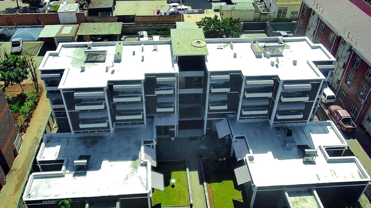 R Executive Apartments Harare Exterior photo