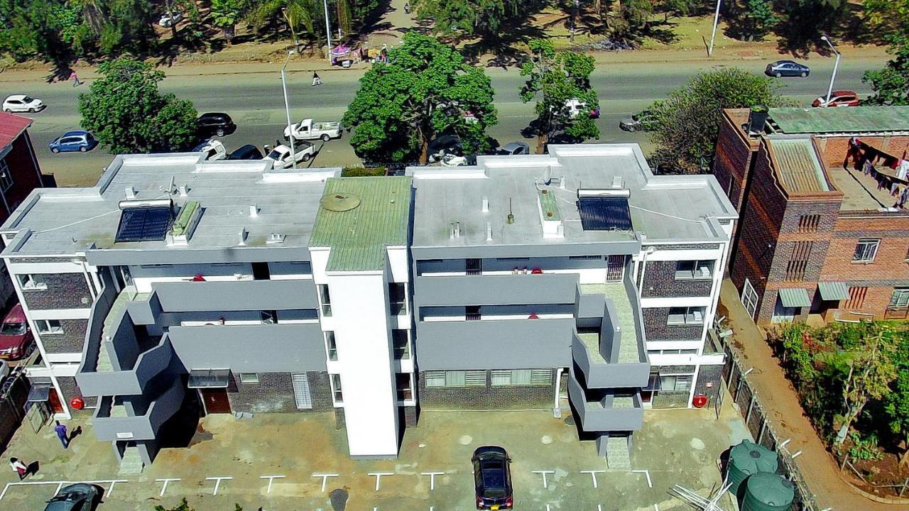 R Executive Apartments Harare Exterior photo